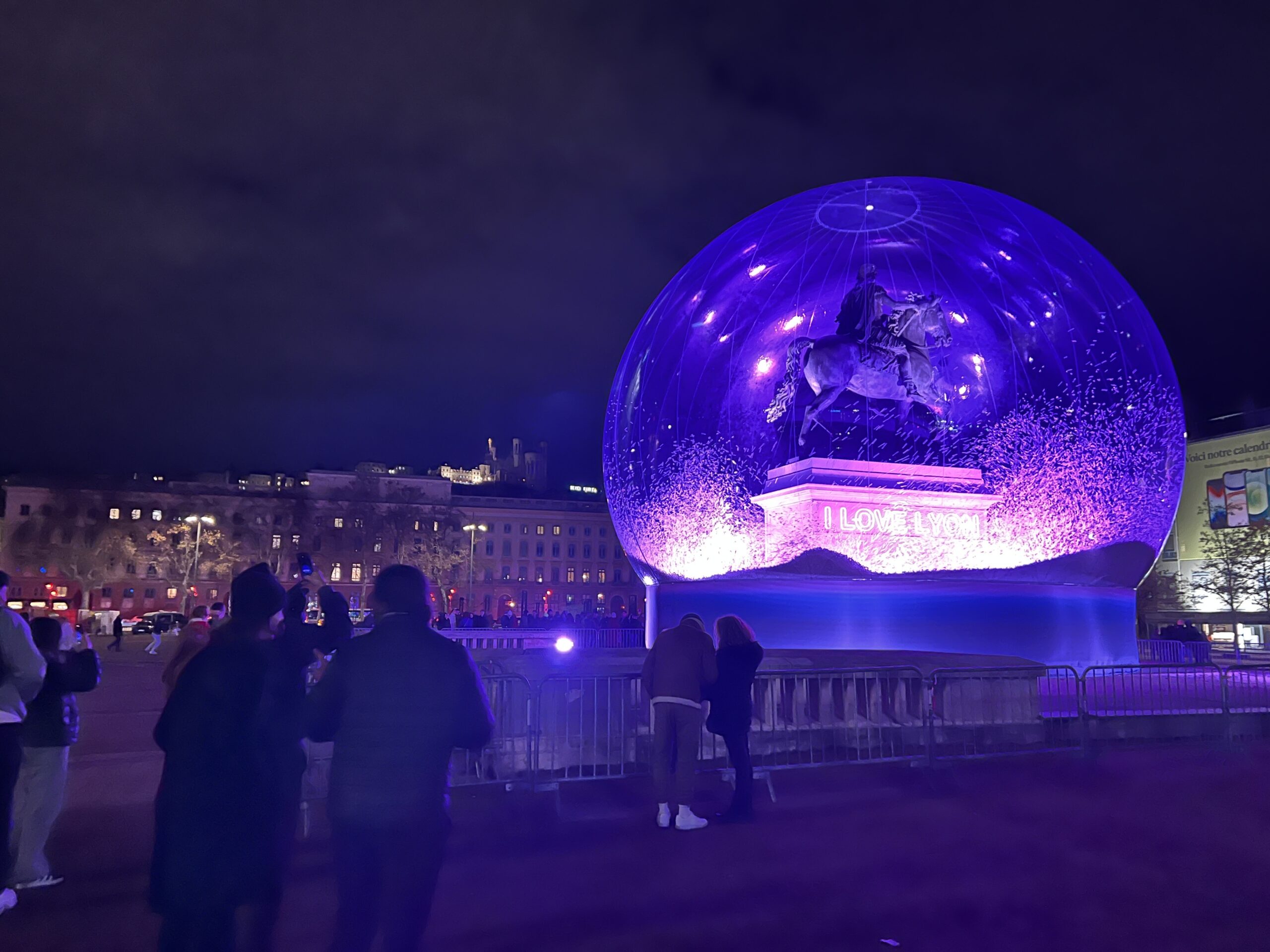 oeuvre-bellecour-fete-des-lumieres-2024