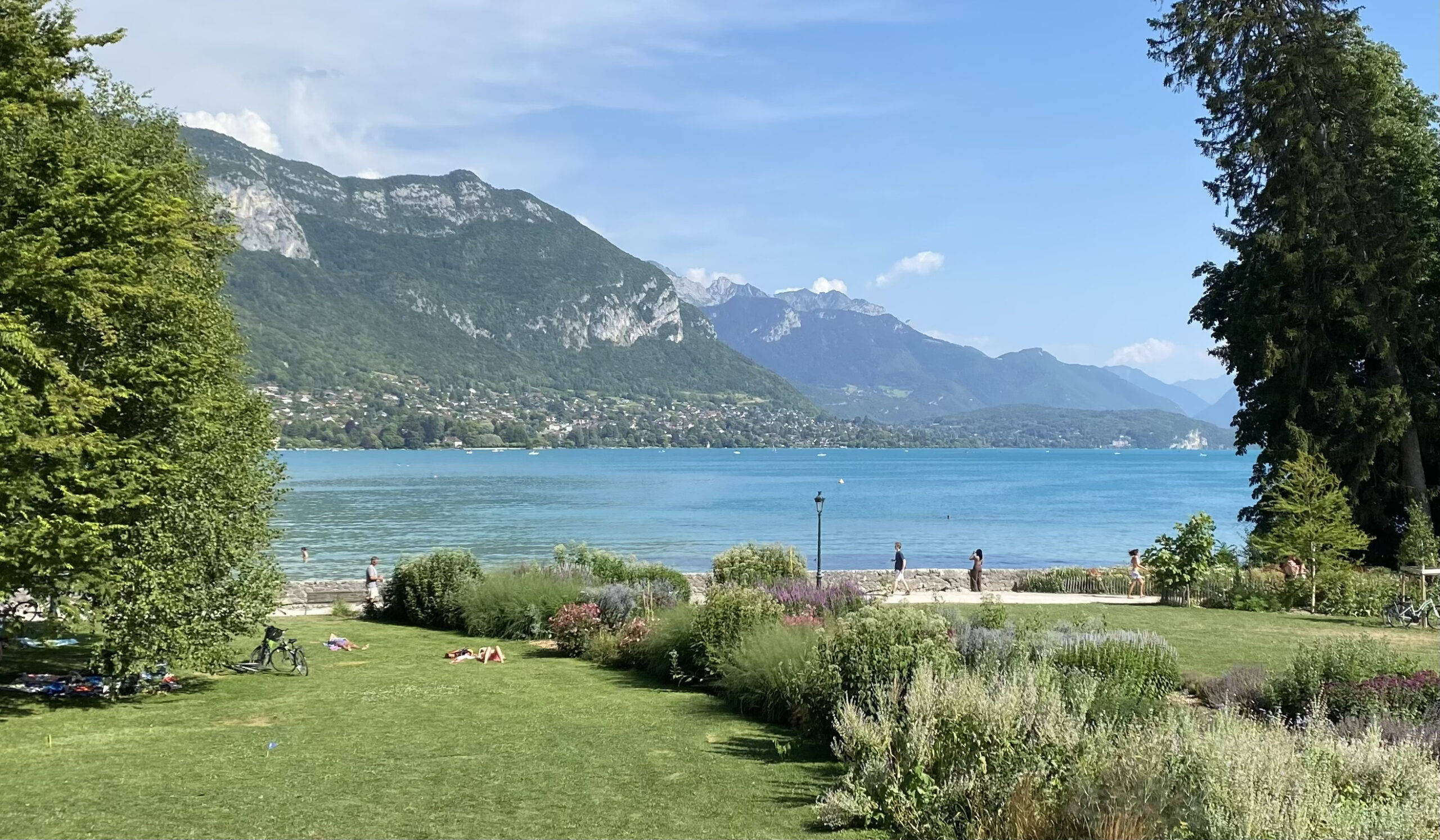 autour-du-lac-annecy