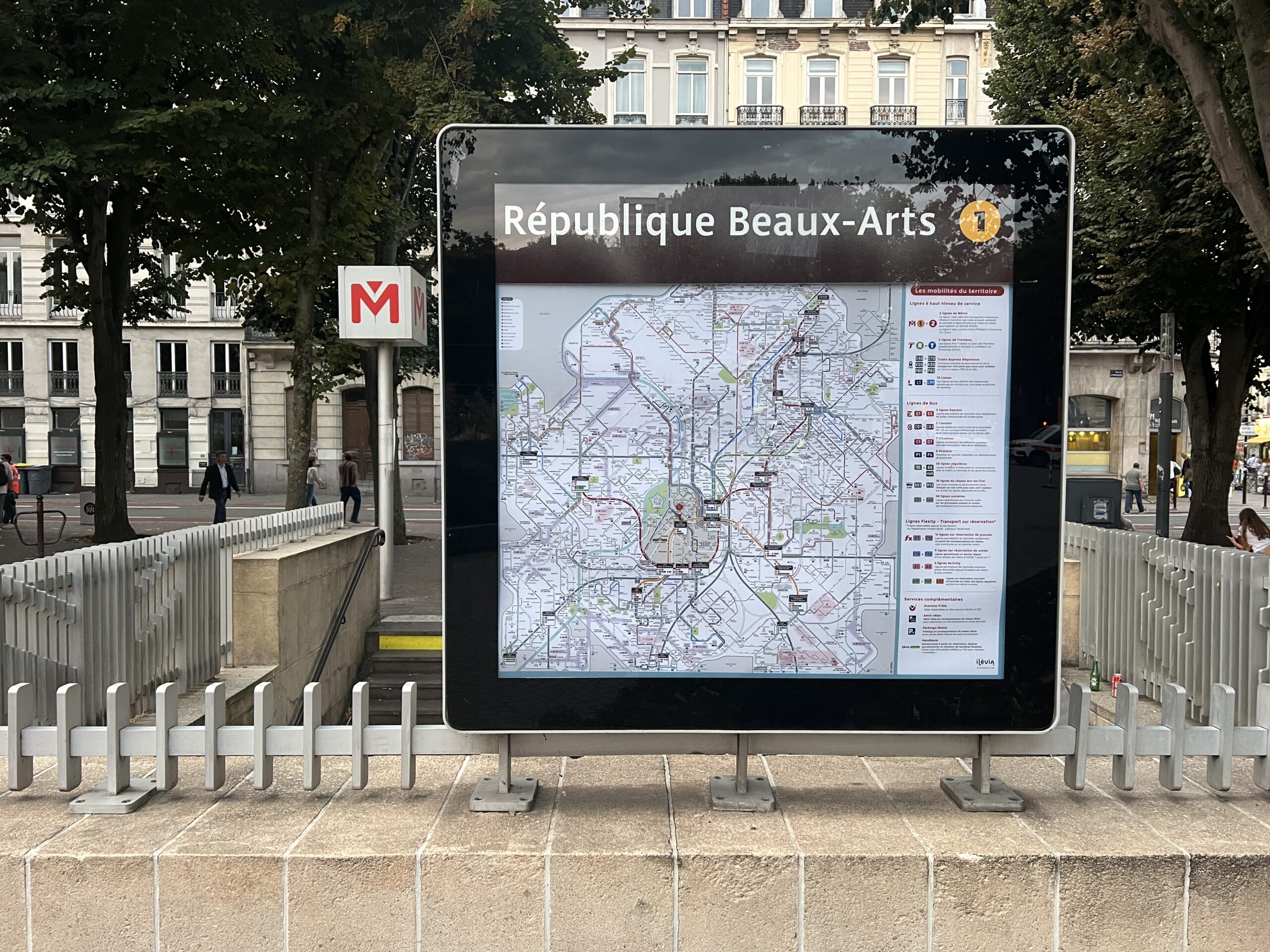 plan-reseau-geoschematique-ilevia-lille-metro