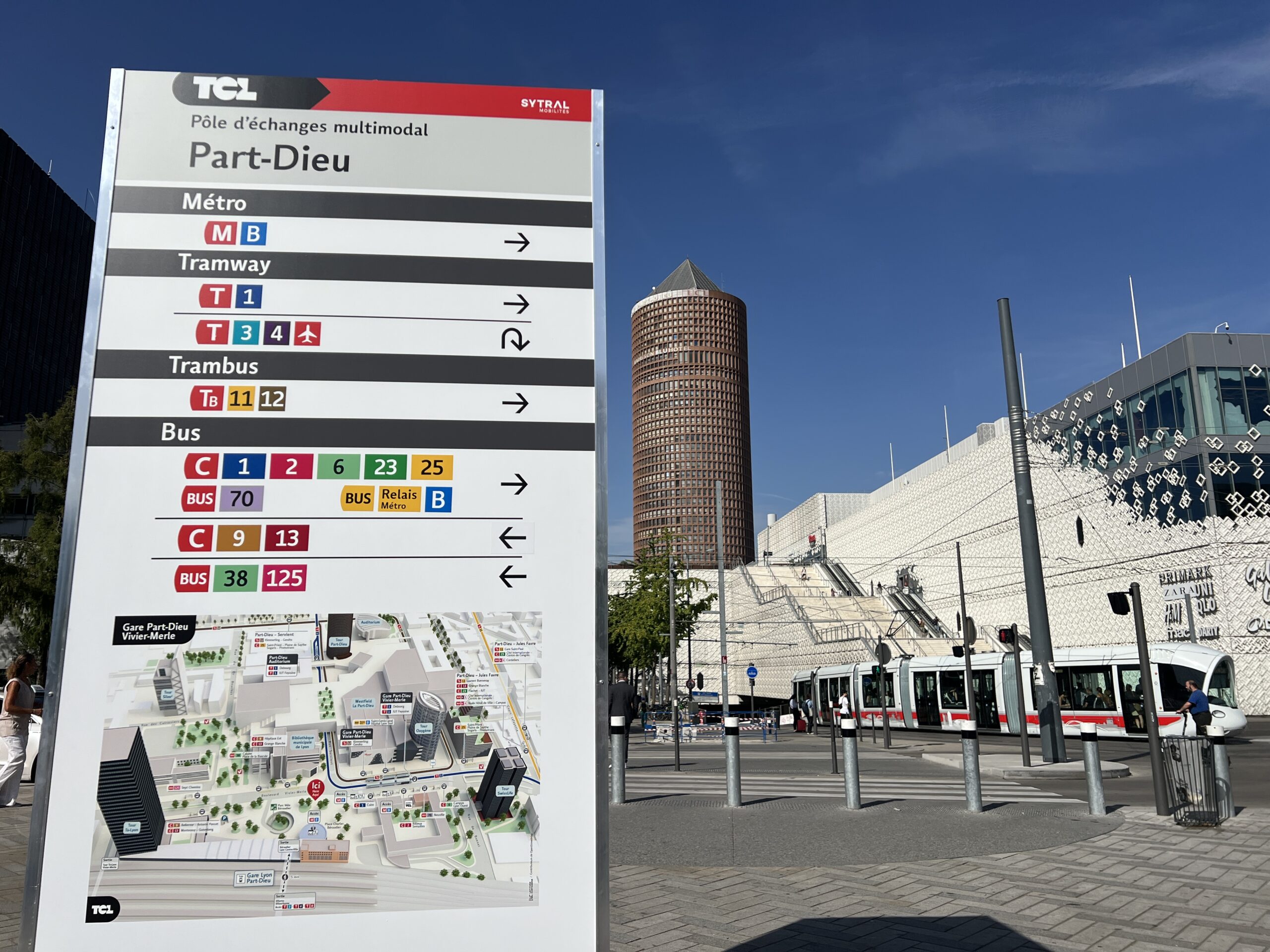 plans-3d-gare-part-dieu-tcl
